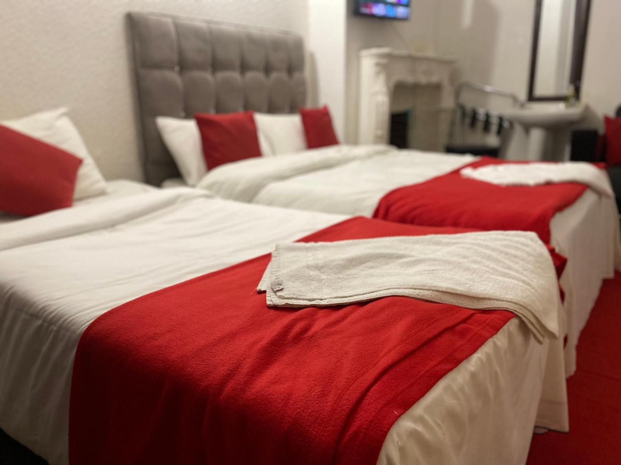 Saji Hotel Ilford Kültér fotó